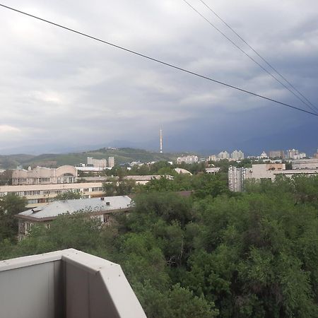 Apartment Shevchenko Panfilova الماتي المظهر الخارجي الصورة