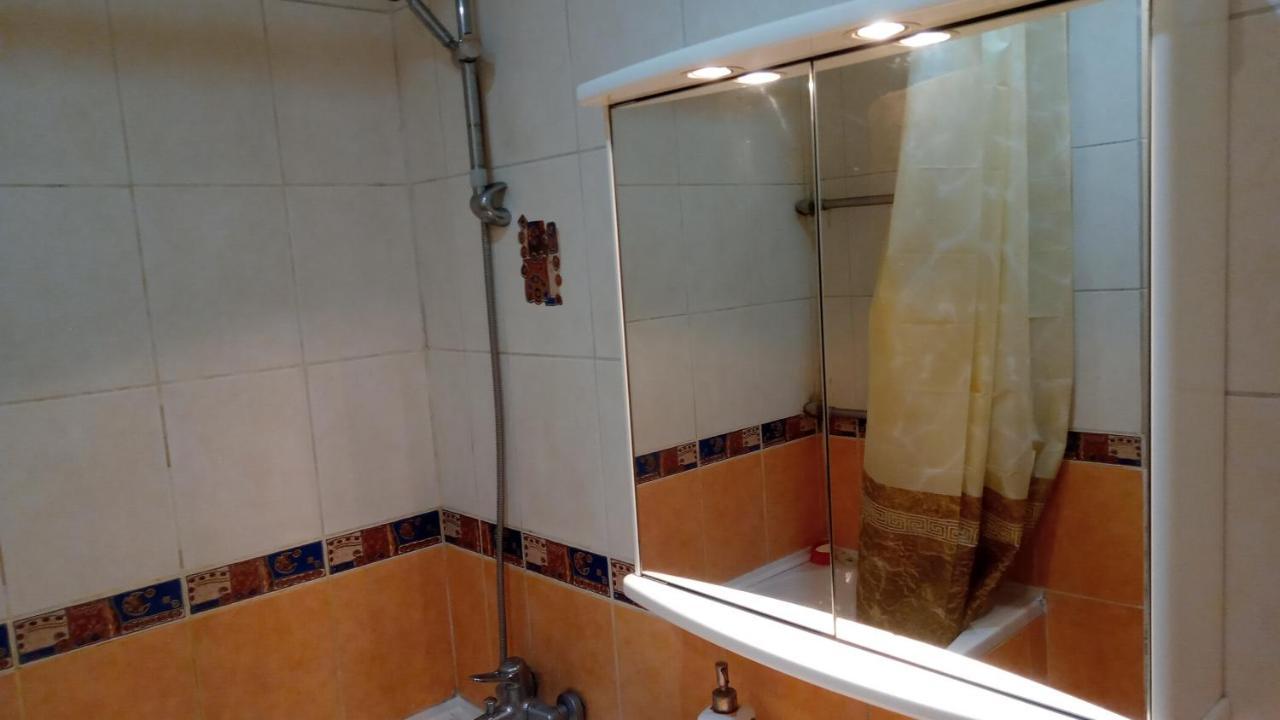 Apartment Shevchenko Panfilova الماتي المظهر الخارجي الصورة