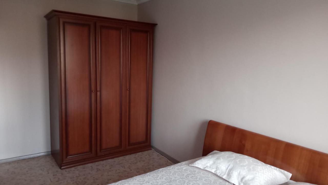 Apartment Shevchenko Panfilova الماتي المظهر الخارجي الصورة